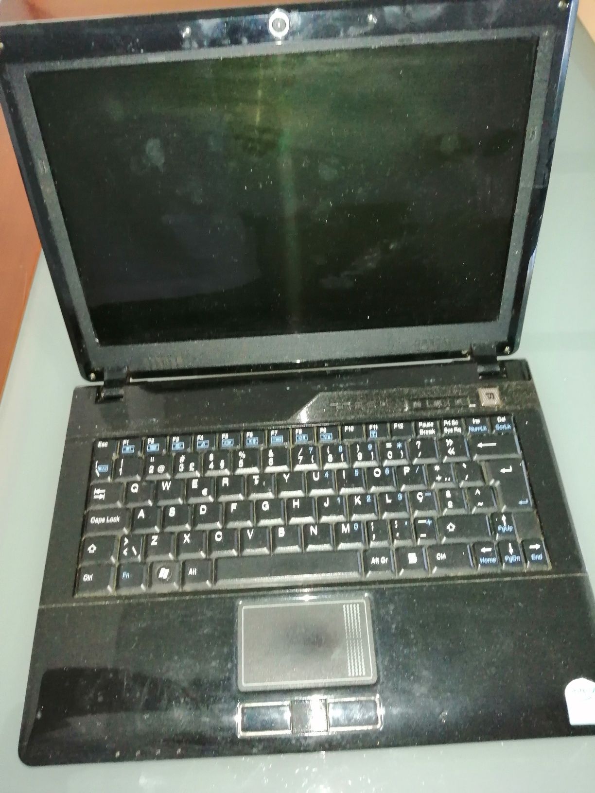 Notebook computer Insys M72SR 	Intel - Petium Dual Core	model M72SR