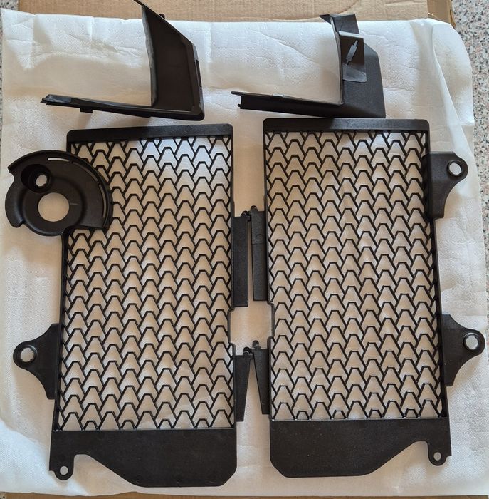 Protecção radiador Honda AT 1100