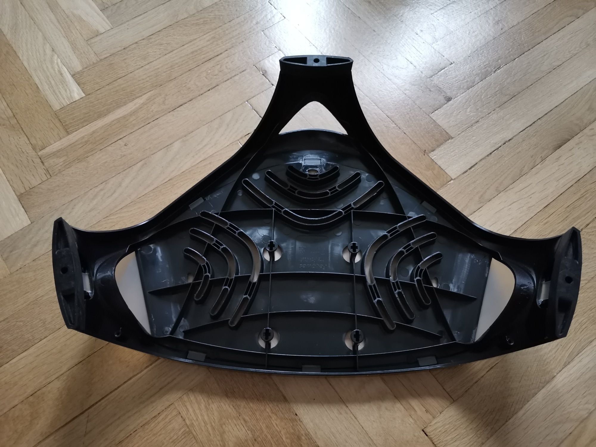 Podkładka pod monitor marki Fellowes 3 noga