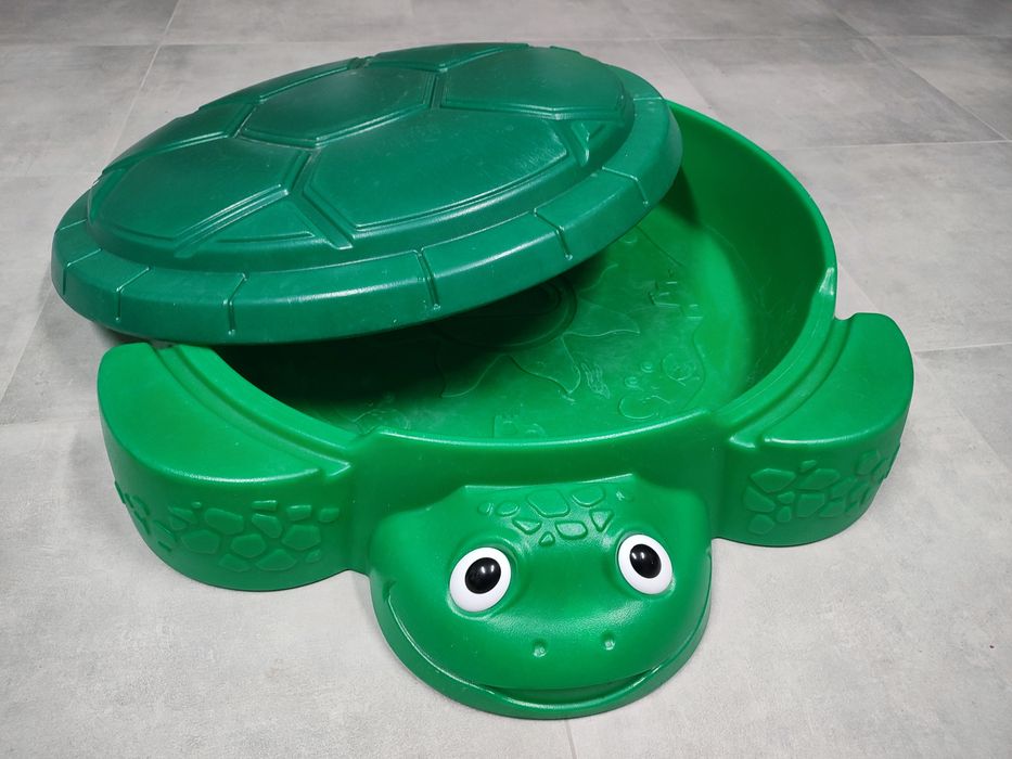 Piaskownica żółw z pokrywą little tikes
