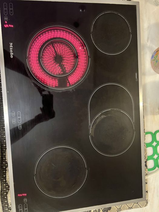 Електрична плита Miele KM 551 EDST/R01 ( 76,5 см)