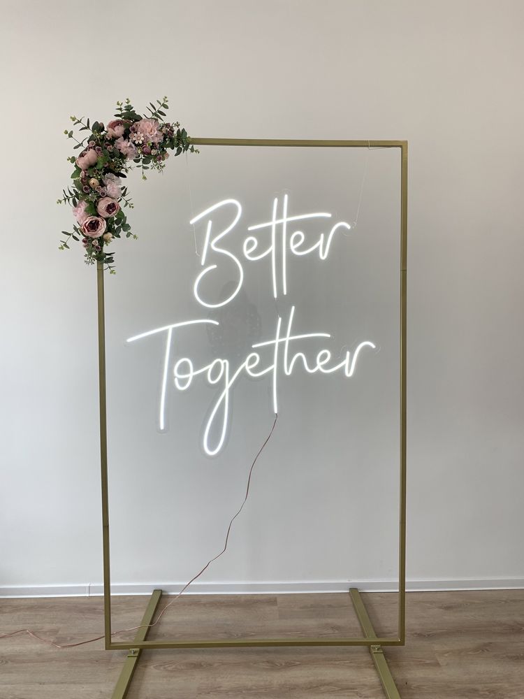 Neon “Better together”, napis Better together