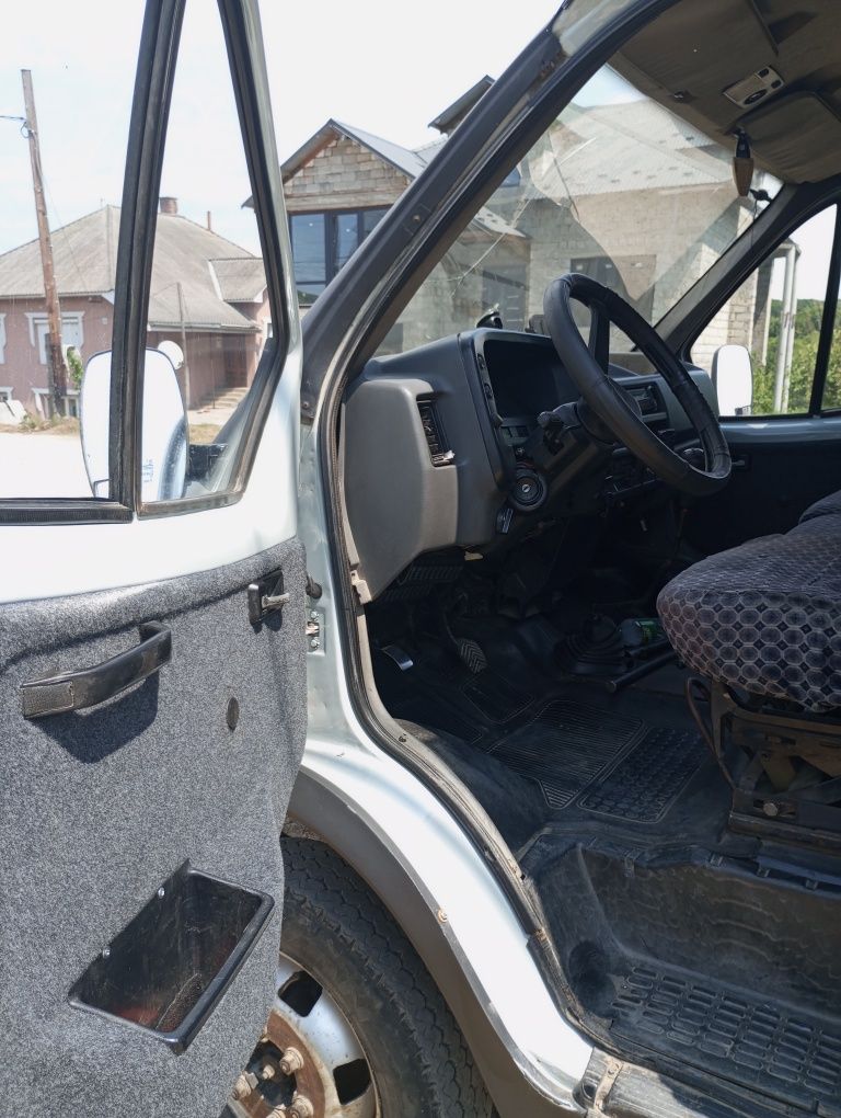 Автомобіль Газель