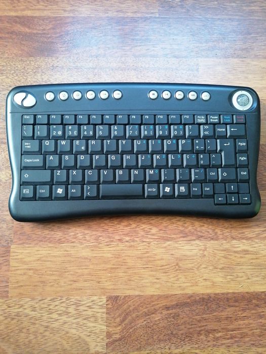 Teclado multimédia sem fios MKPLUS