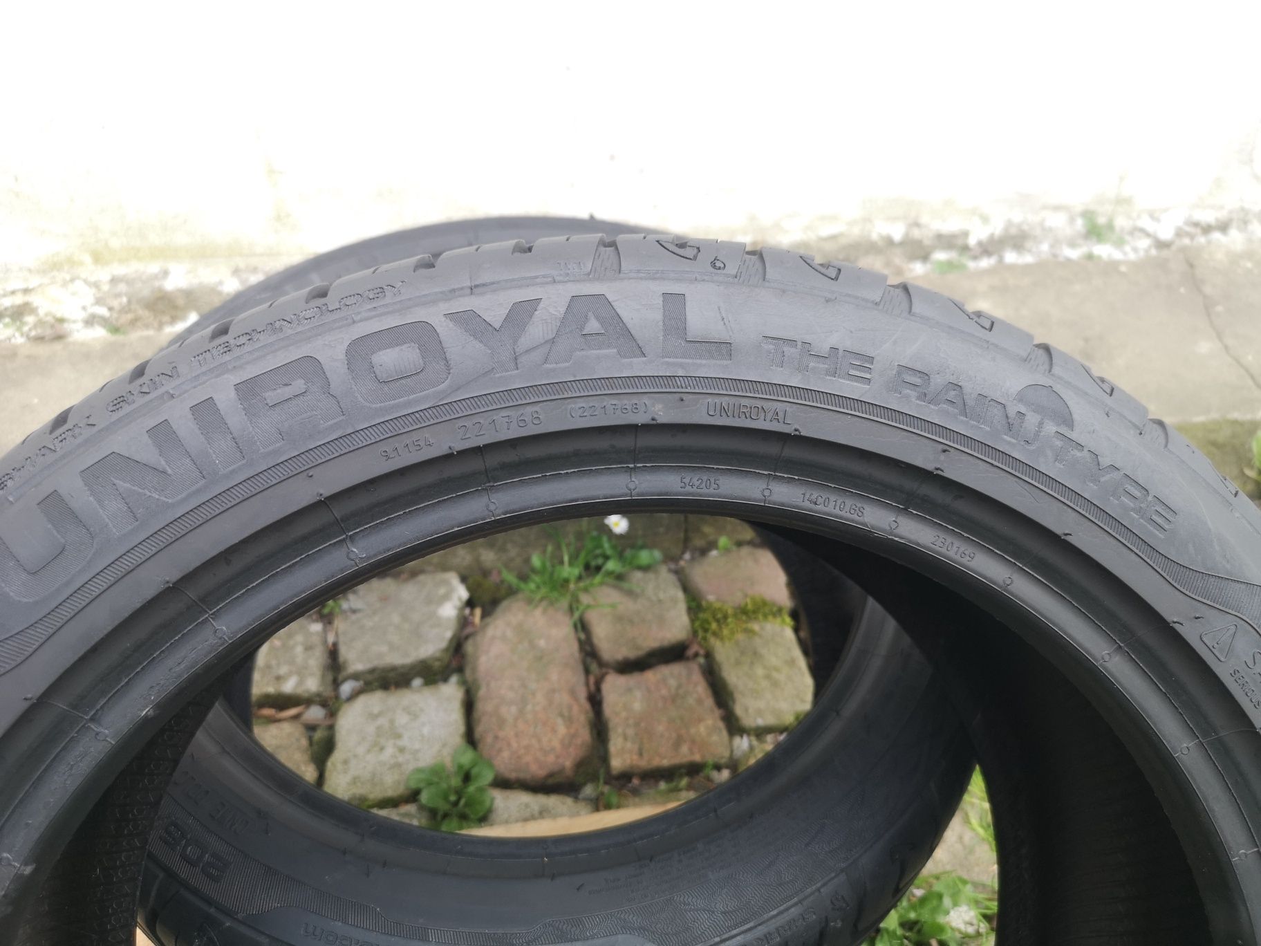 205/45/16 Uniroyal 6mm x 2 szt