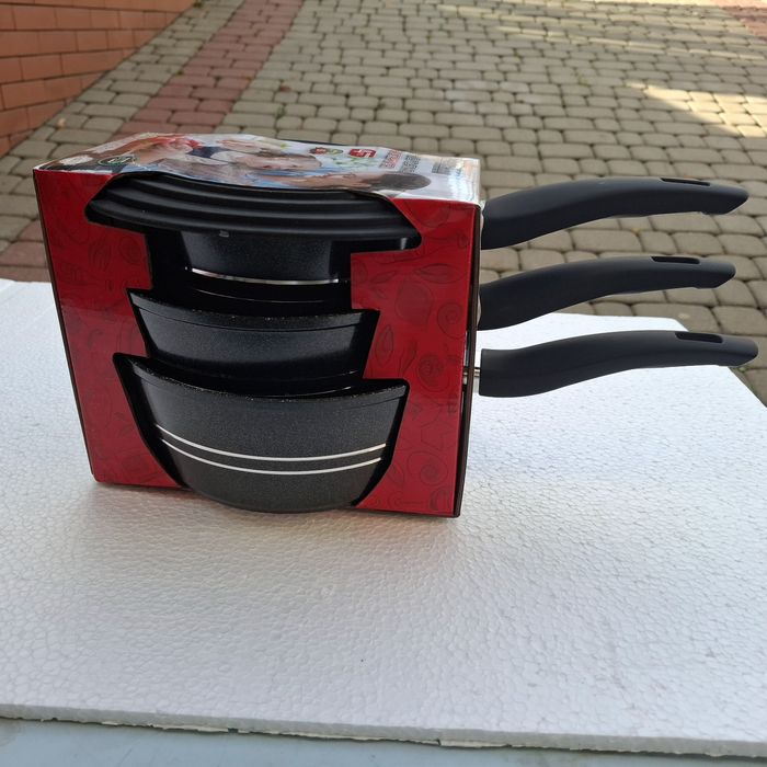 Zestaw 3 rondelków z  1 pokrywką uniwersalna