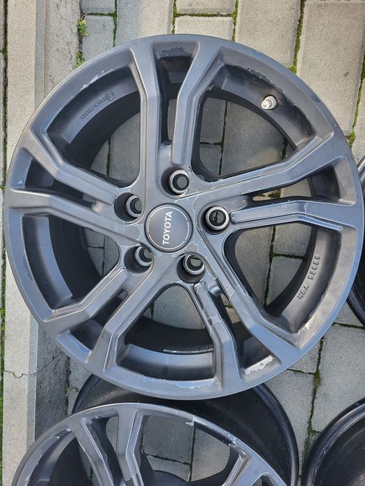 Felgi 7Jx16" Toyota CHR Avensis Verso Rav4 Corolla Camry Auris Lexus