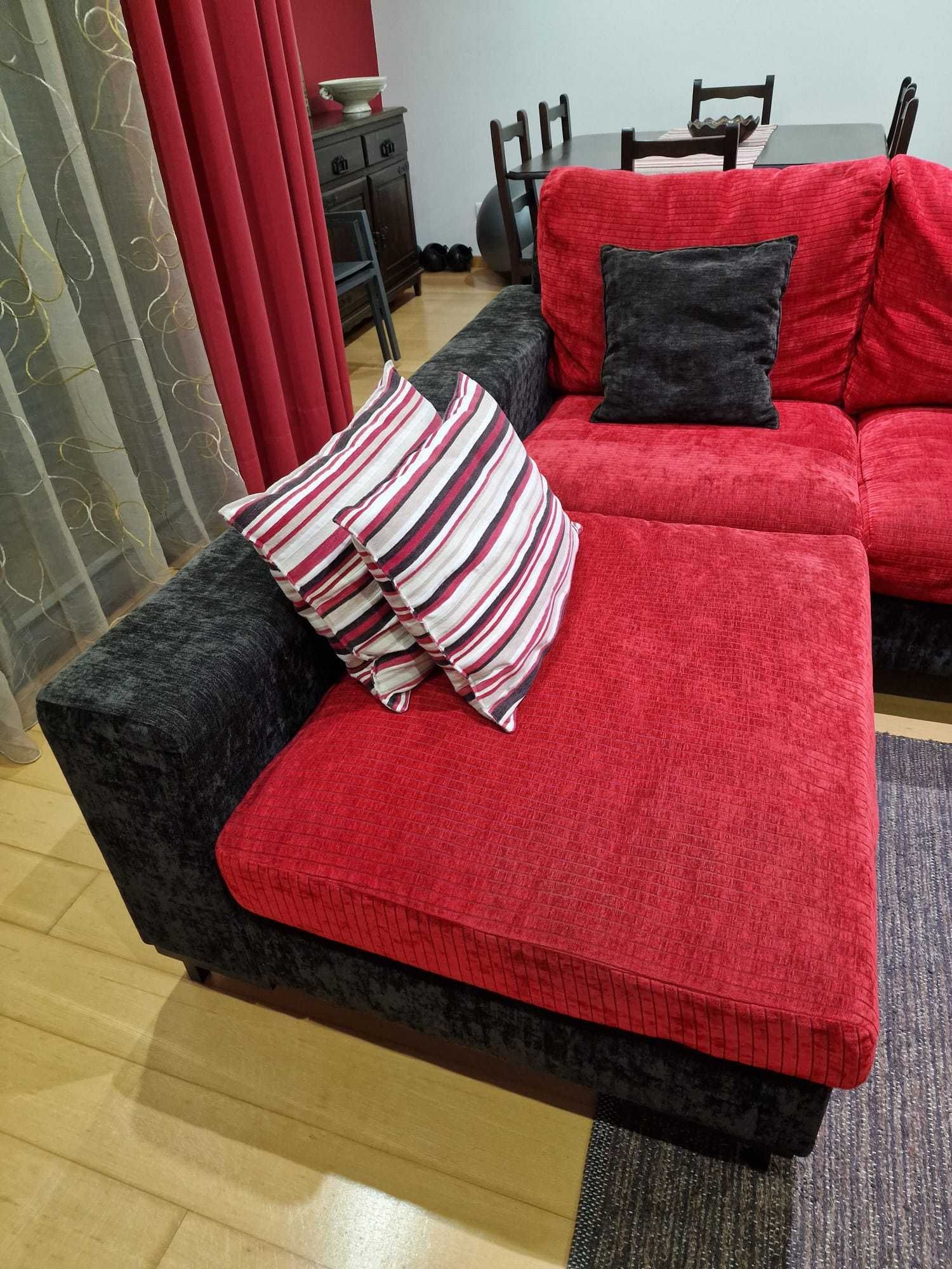 Sofá chaise longue 2 módulos castanho escuro e vermelho + almofadas