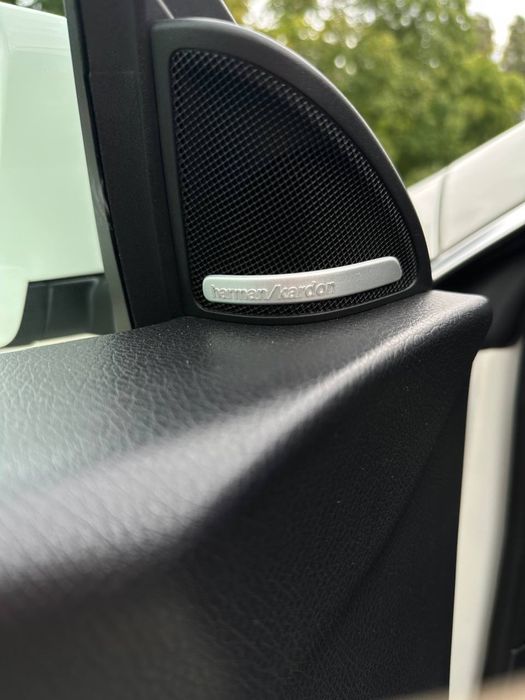 Mercedes Benz CLA