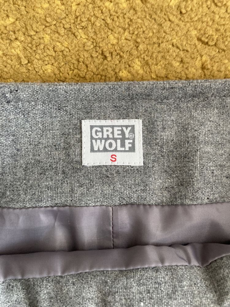 Spódnica ołówkowa Grey Wolf S