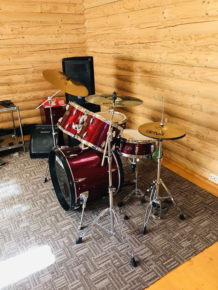 Ударна установка Tama Imperial Star у повному комплекті