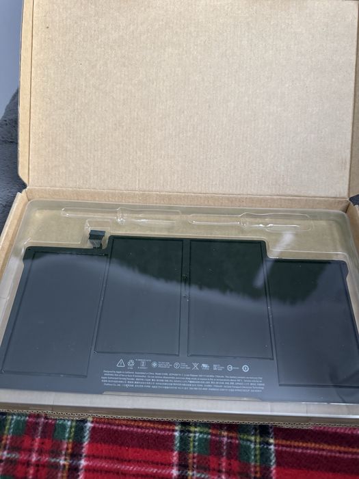 Батарея, акумулятор для макбука air