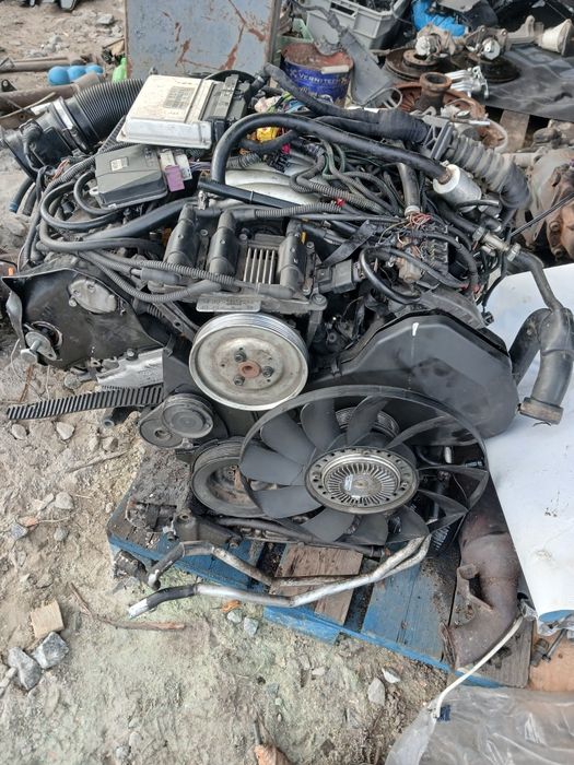 Запчастини Ауді А6 С5