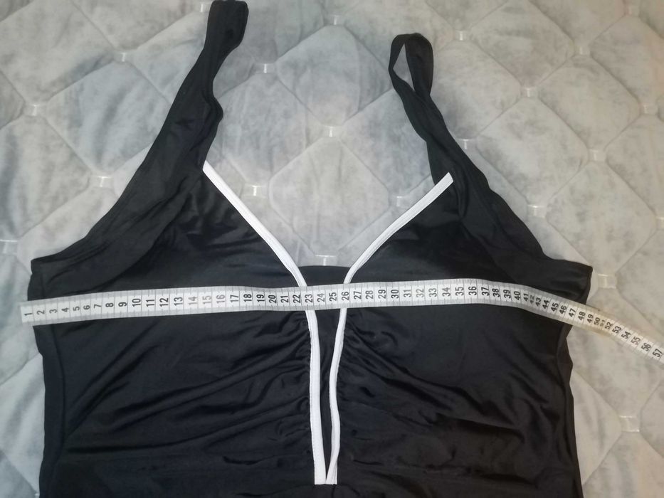 Продам купальник