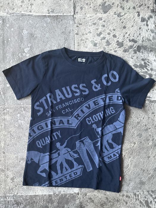 Tshirt Polo Azul Crianca Como nova