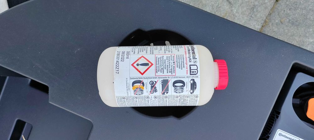 Zestaw naprawczy do opon Juke