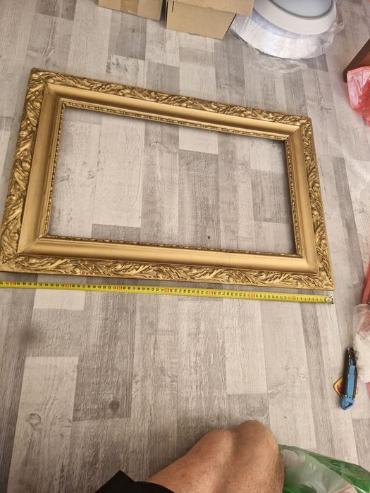 Stara drewniana złota rama