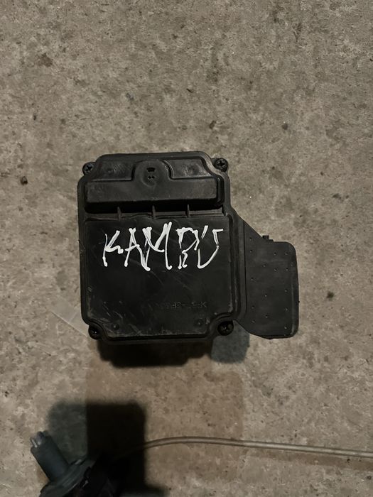 Камри 30 блок АБС