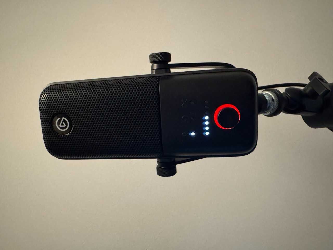 Elgato Wave 3 mikforon w idealnym stanie