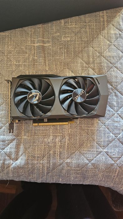 Vendo zotac gaming nvidia 3060ti 8gb