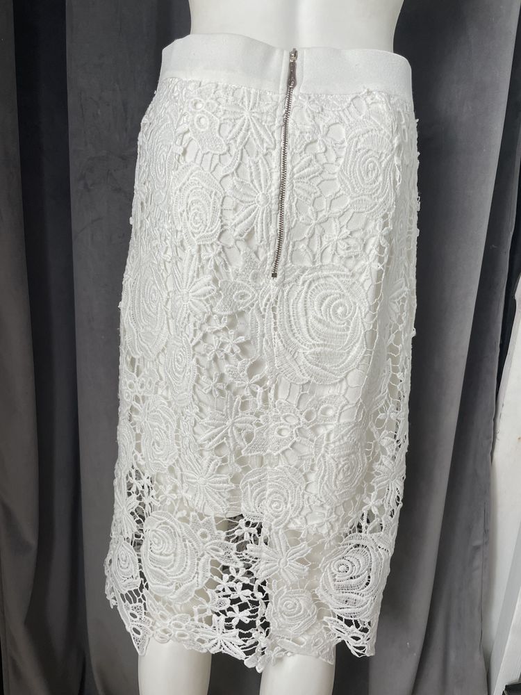 Spódnica ołówkowa koronkowa biała Quiz r 42 M/L elegancka midi