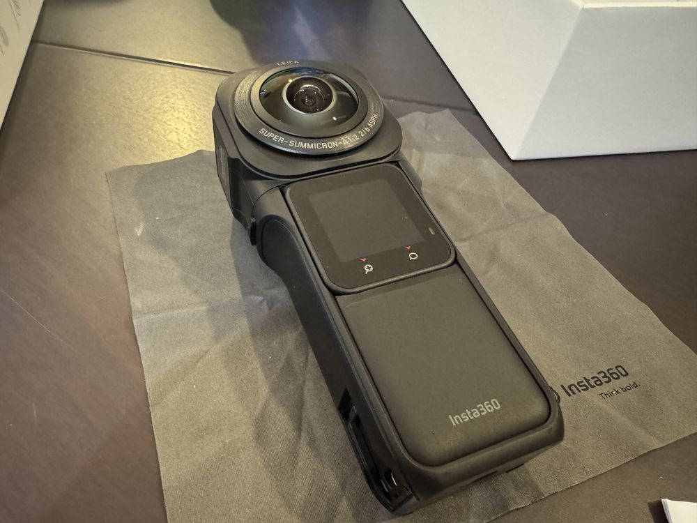 Insta360 ONE RS 1-Inch 360 Edition