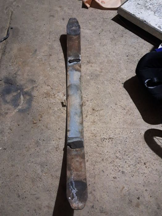 Продам ресору на рекс 410………………………………………