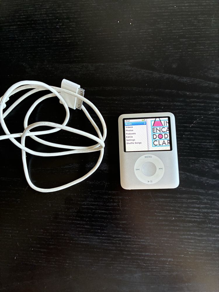 Ipod Nano 8gb com cabo