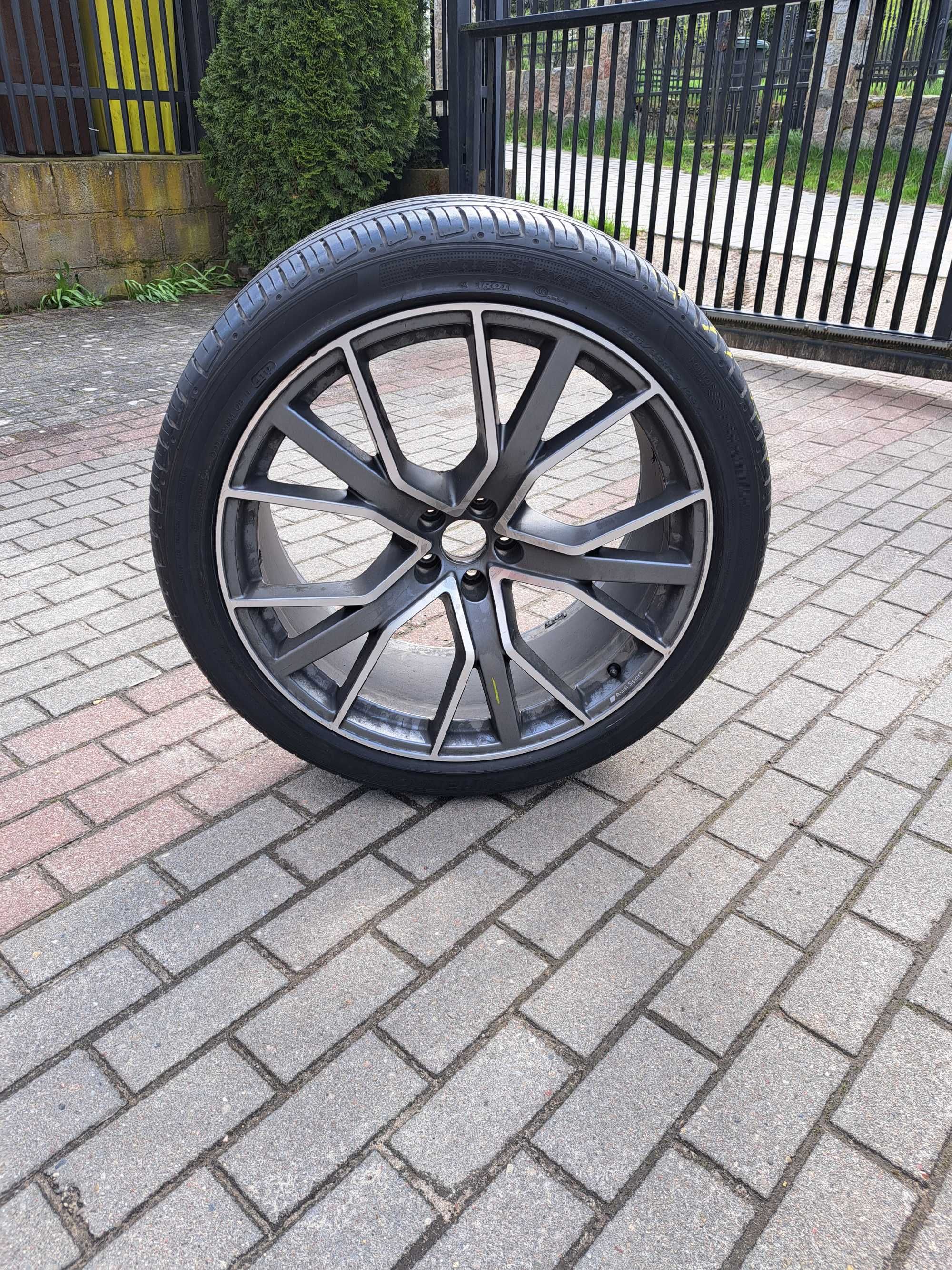 Koło Felga Opona Audi SQ7 285/35/R22