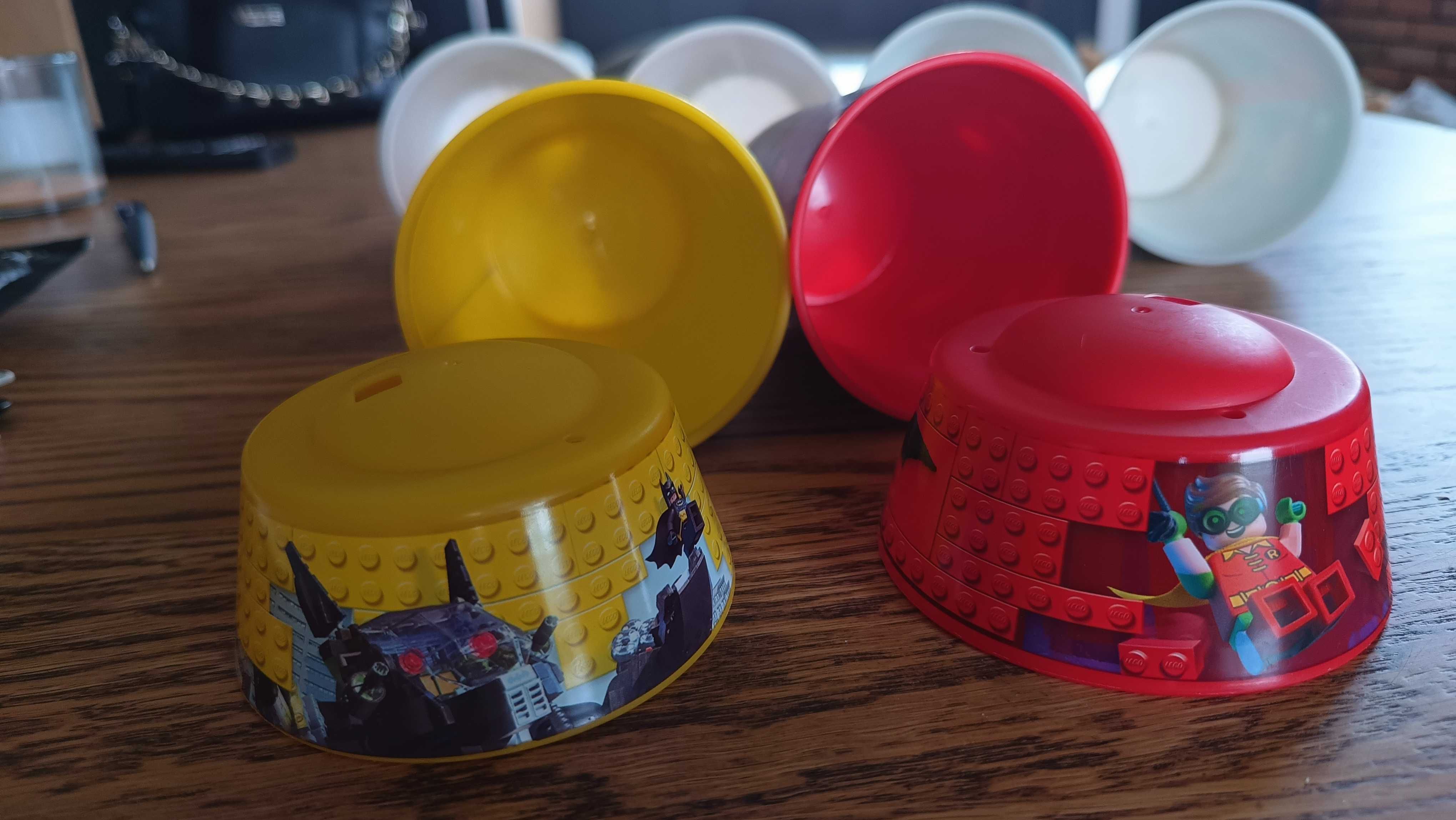 Kubek LEGO 3D 4szt+2 z wieczkiem