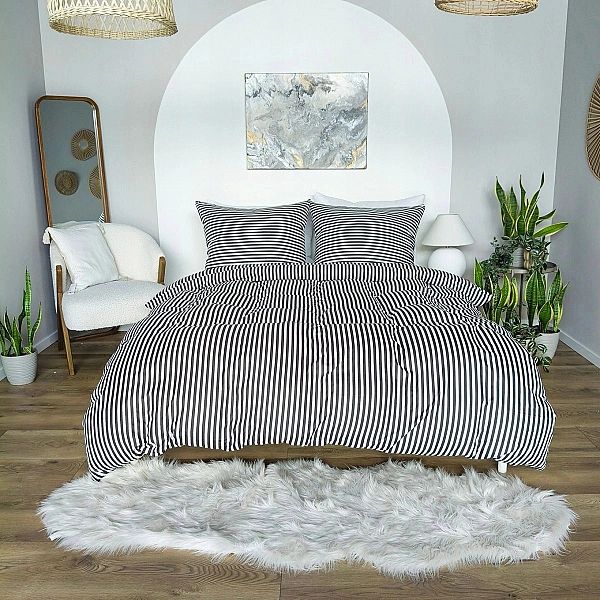 Pościel 220x200 MIKROFIBRA poszewki 70x80 KOMPLET Eusebia Home W PASY