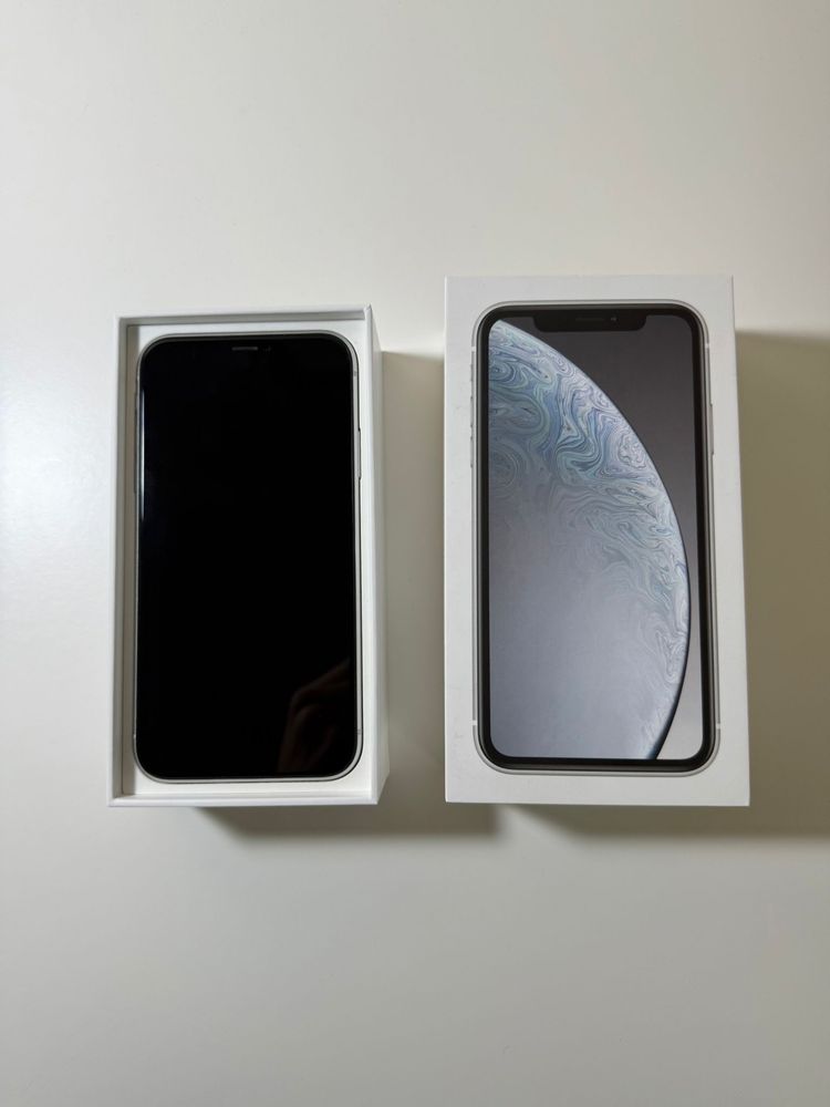 iPhone XR branco