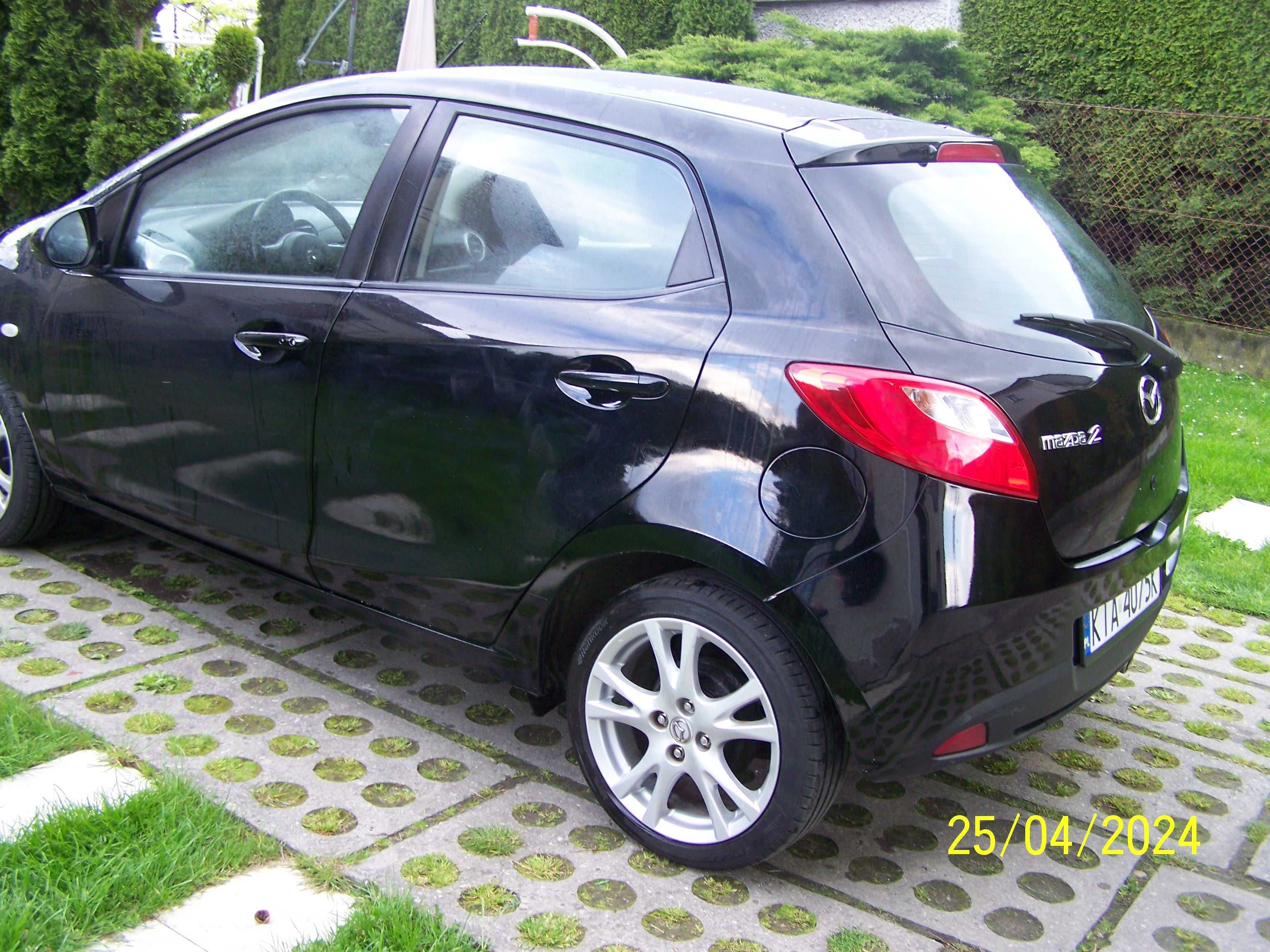 Mazda 2 1.5 103KM klimatronik alu 16" zarejestrowana okazja