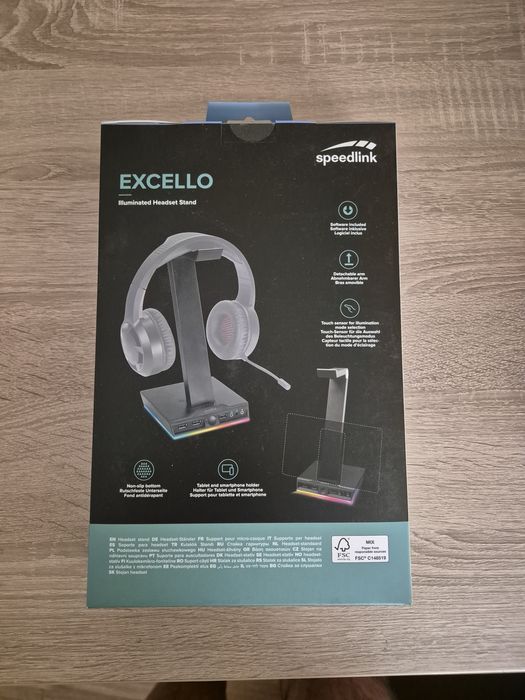 Stojak na słuchawki z kartą dźwiękową RGB