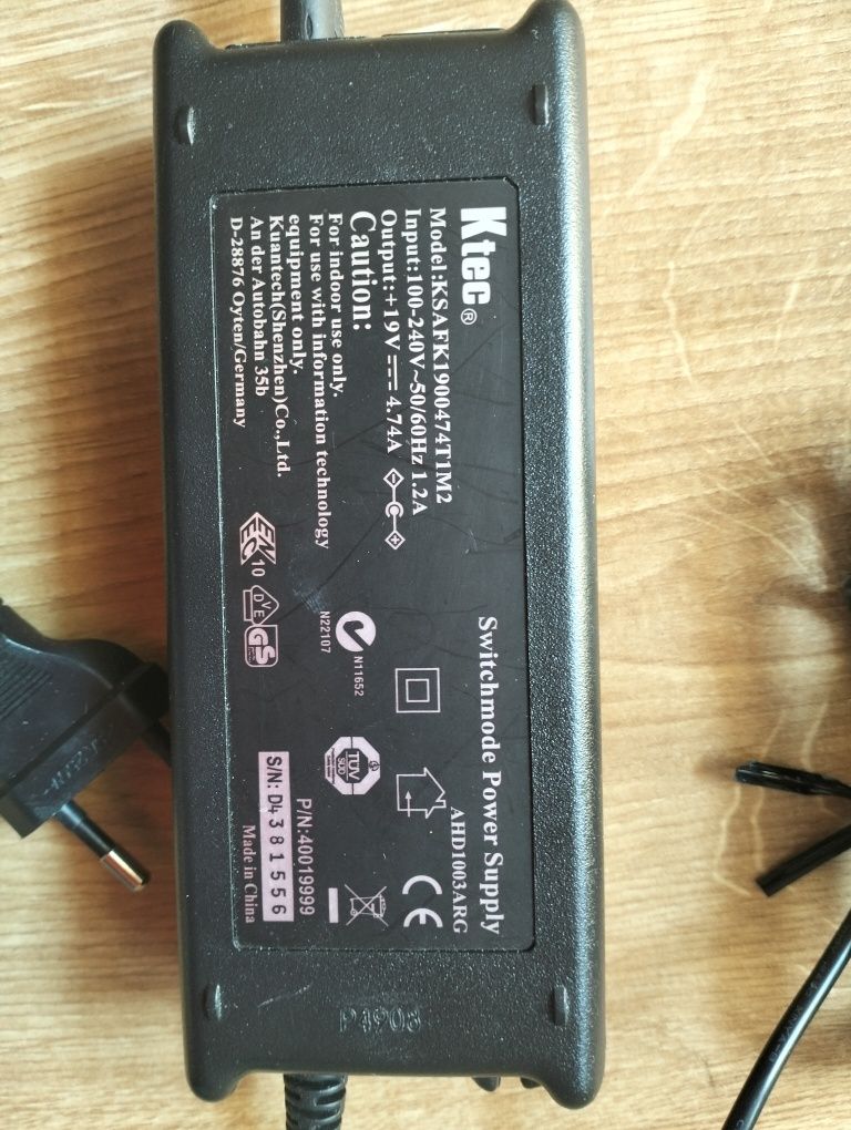 Zasilacz Asus Fujitsu Toshiba 19V 4.74A 90W + kabel