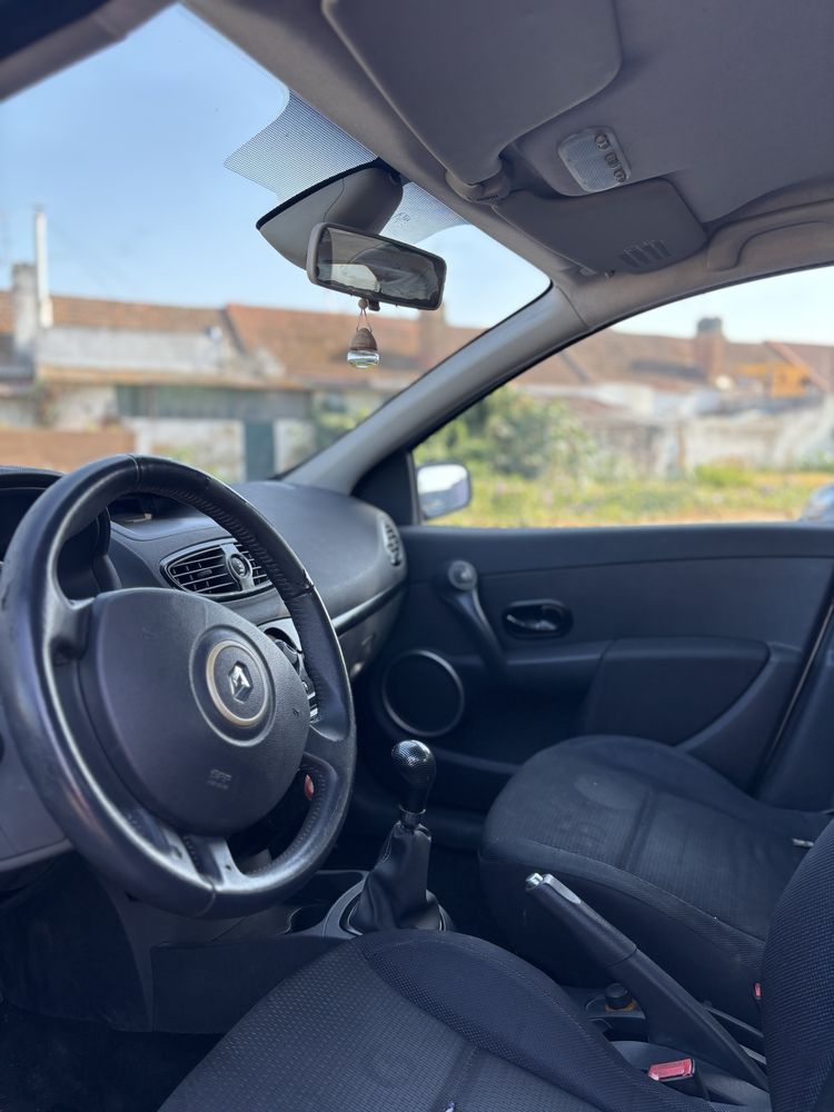 Ranault Clio 1.4