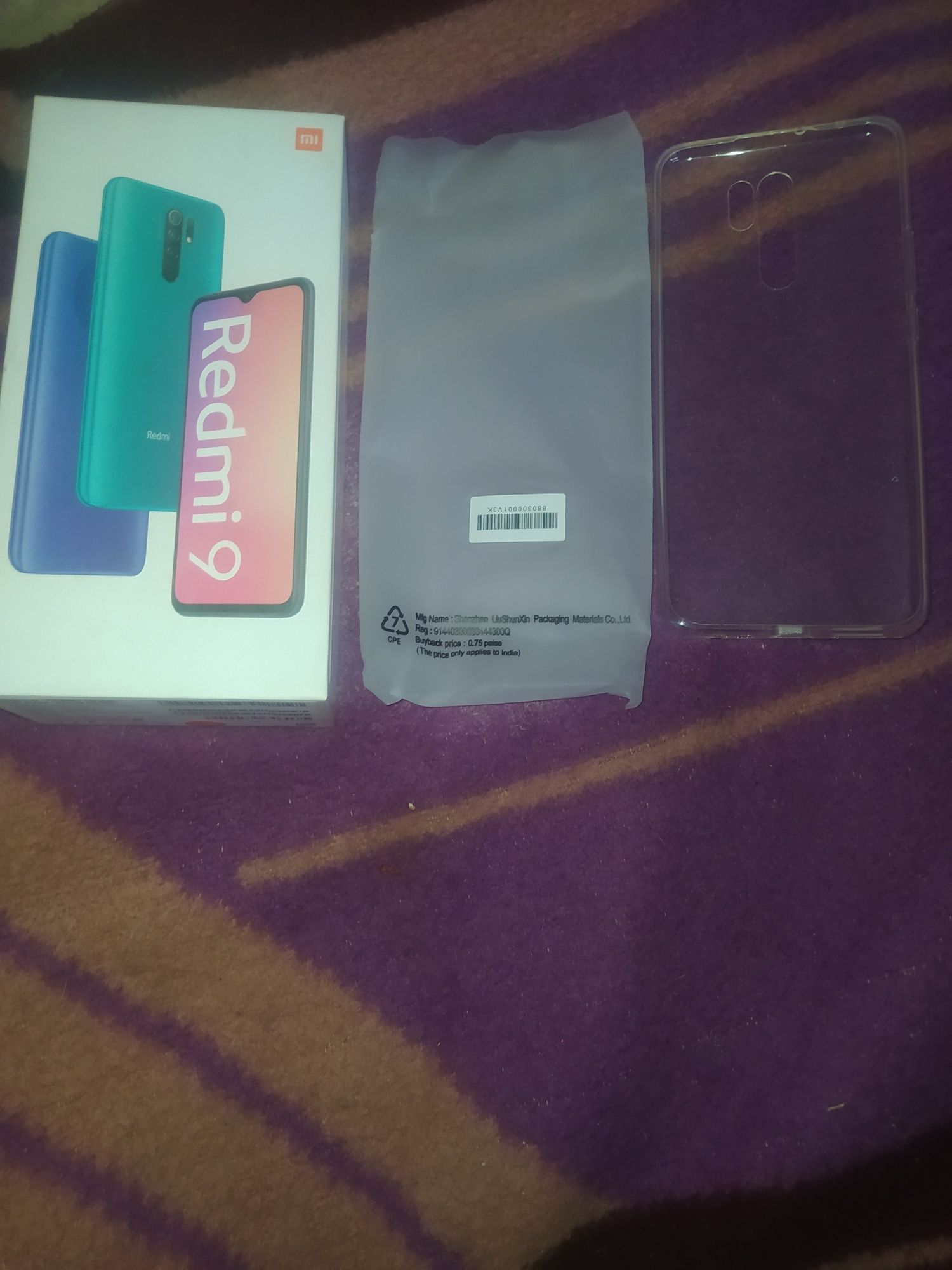 Sprzedam nowe etiu do redmi 9