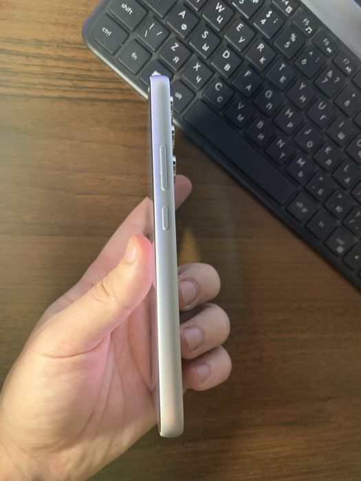 Samsung A54 ідеал , 120герц екран Андроїд 16