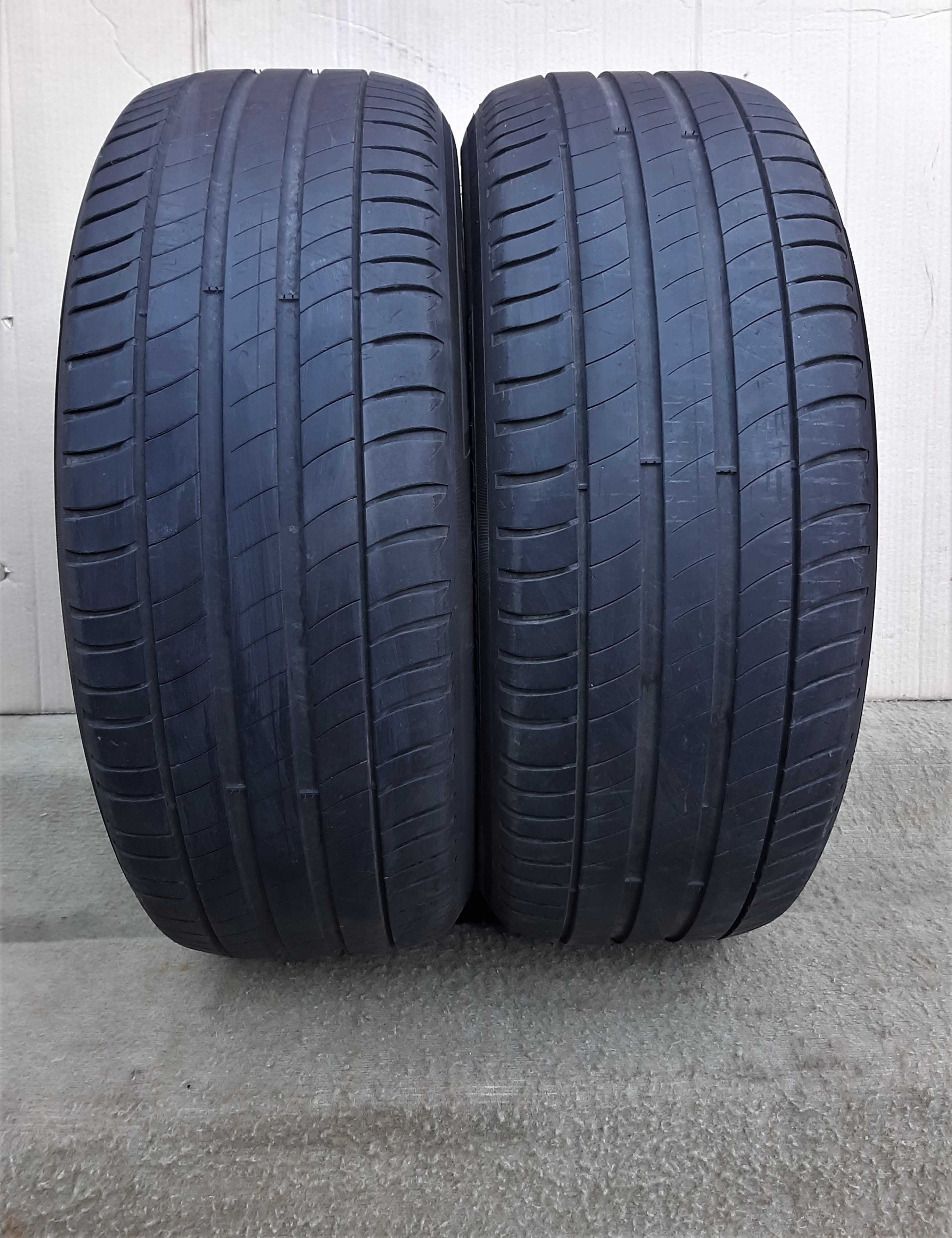 шини покрышки летние 215/55R17 Michelin