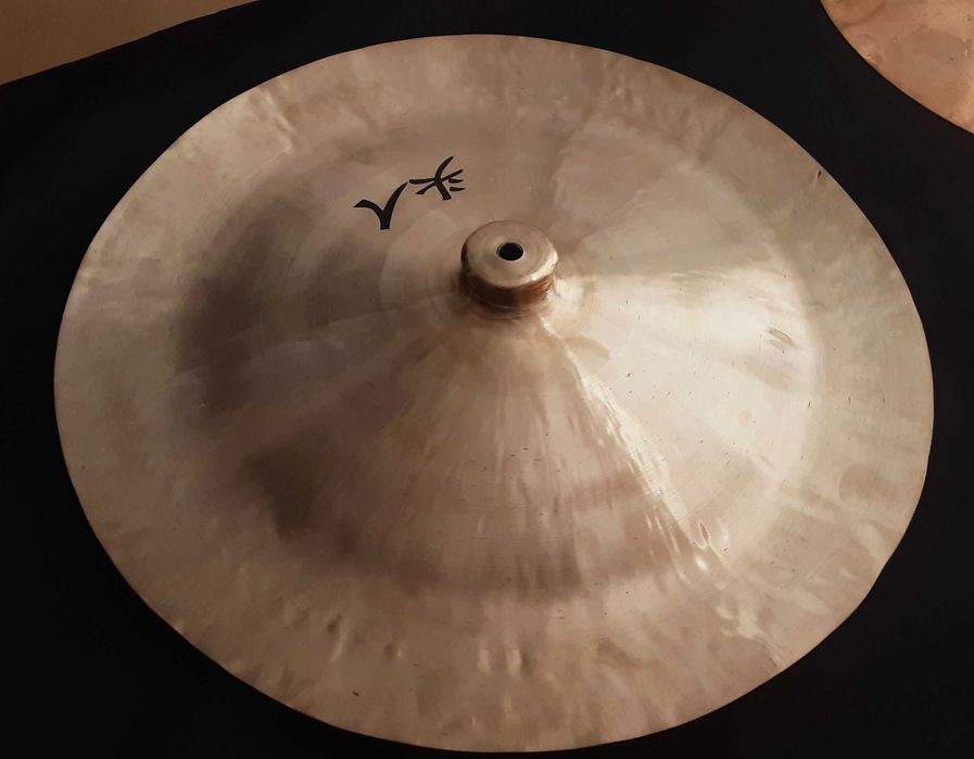 Prato Paiste Crash 18" Pouco Uso - 75€