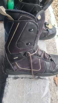 Buty snowboardowe Salomon rozm 46 1/3 stan dobry.