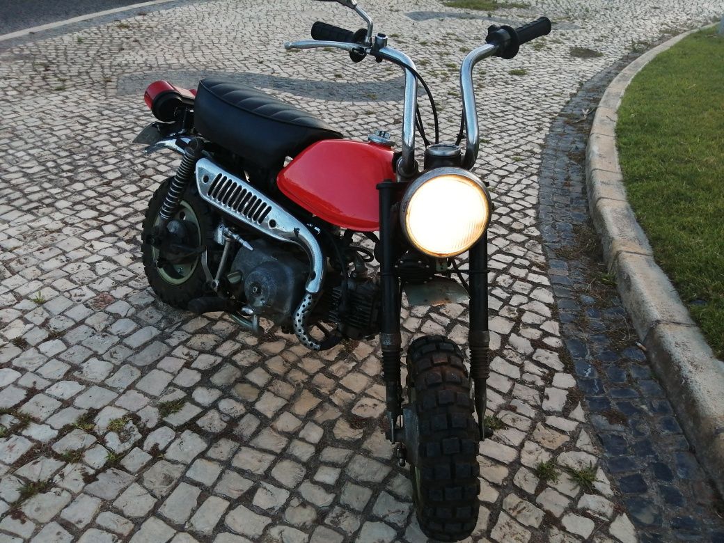 HONDA Z50J MINI TRAIL. Único dono. Ou troco por Transalp ou Varadero.