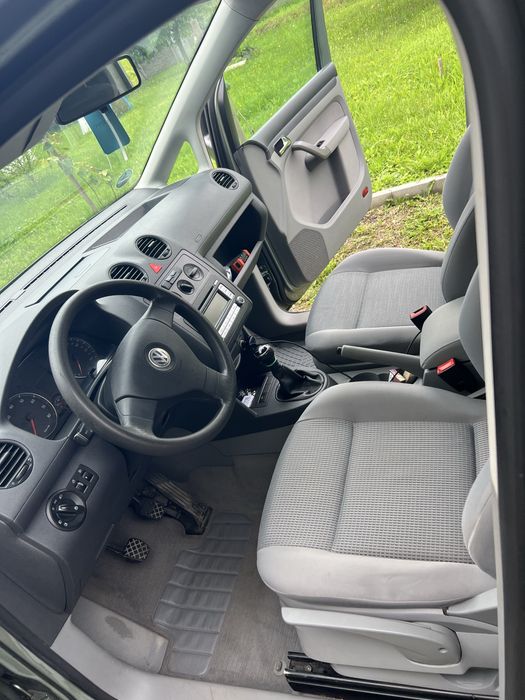 Volkswagen Caddy Life 1.6 BSE пасажир кондиціонер