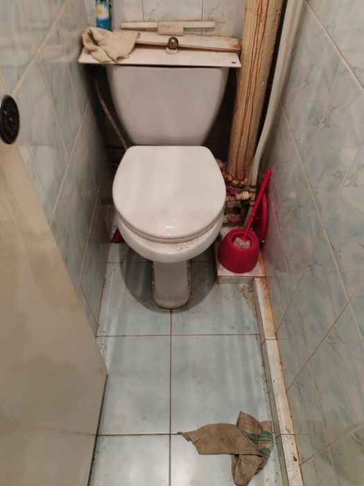 Продам 2х комнатну вул Мухиной 6 ( район Дружбы)