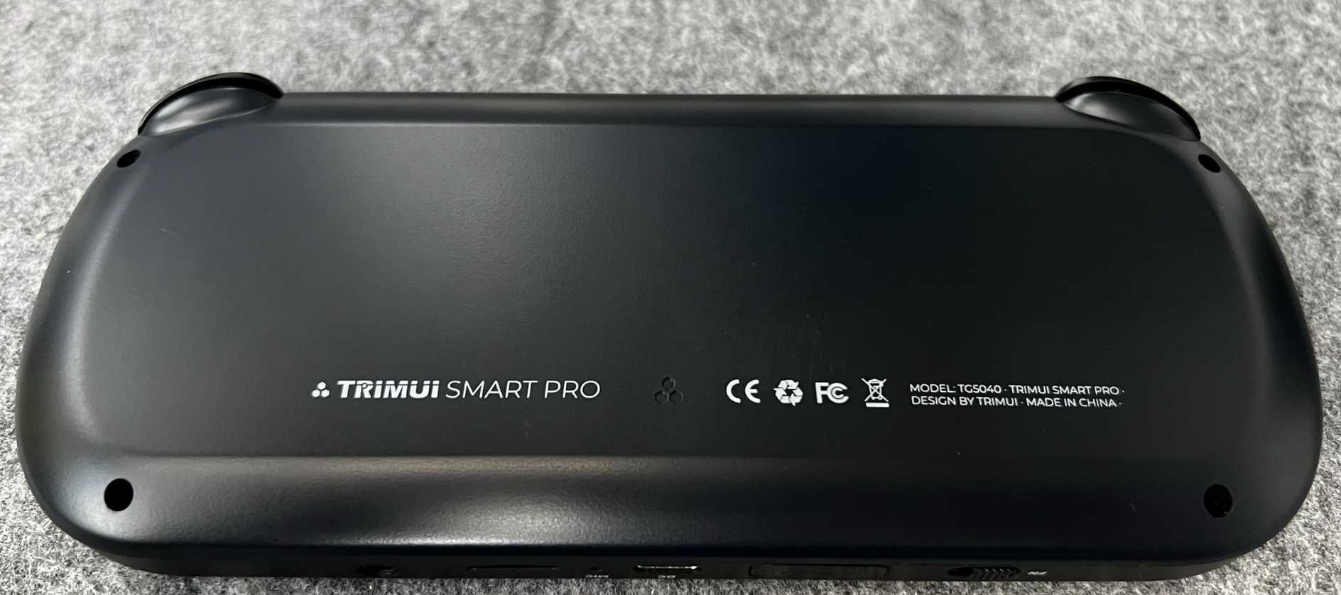 Konsola przenośna Trimui Smart Pro 64GB