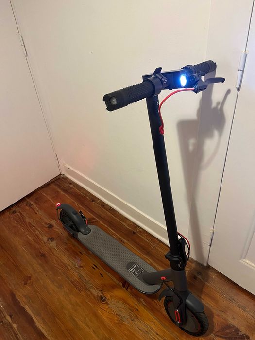 Trotinete elétrica leve AovoPro ES80