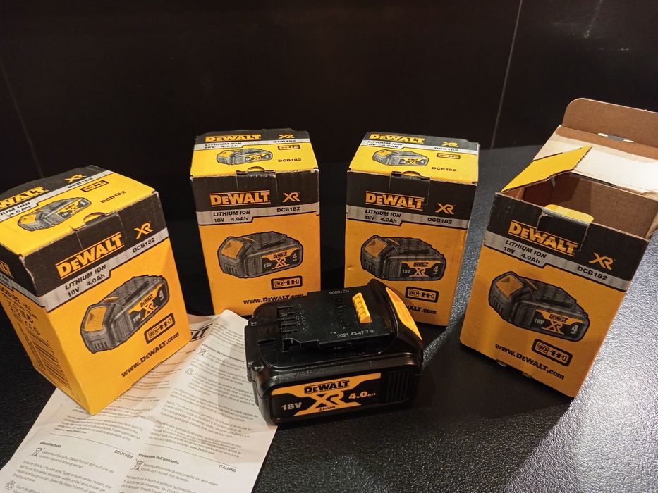Baterie DeWalt 4ah, oryginalne, 3szt.