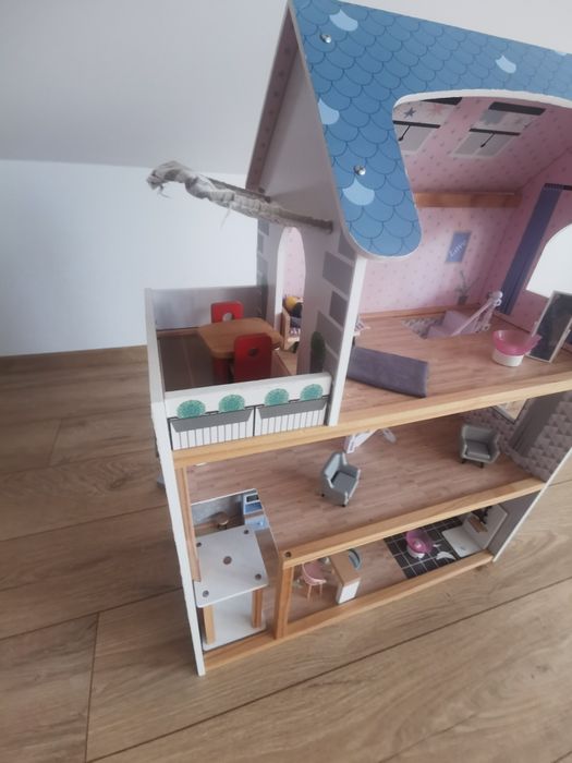 Domek dla lalek drewniany duży 80/30/60