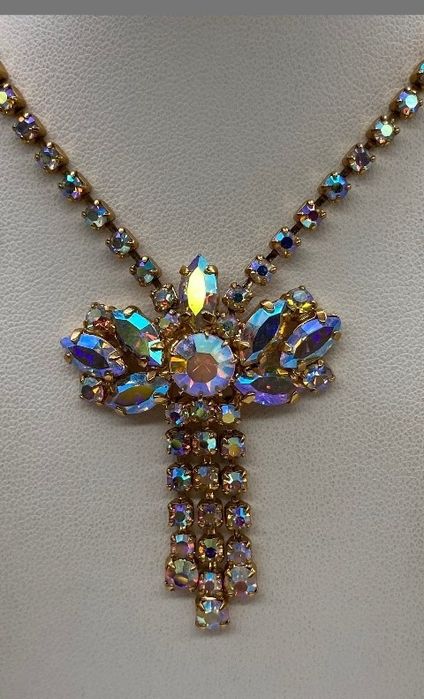 Ожерелье винтажное Аврора Бореалис.