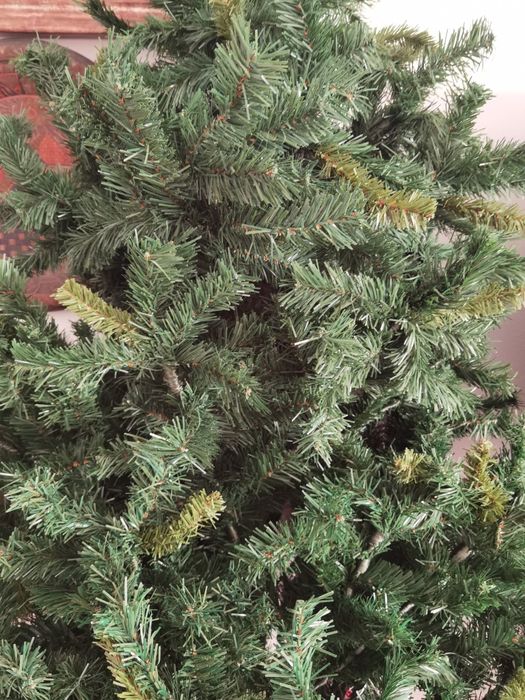 Árvore Natal 2mt Diversos Luzes e  bolas